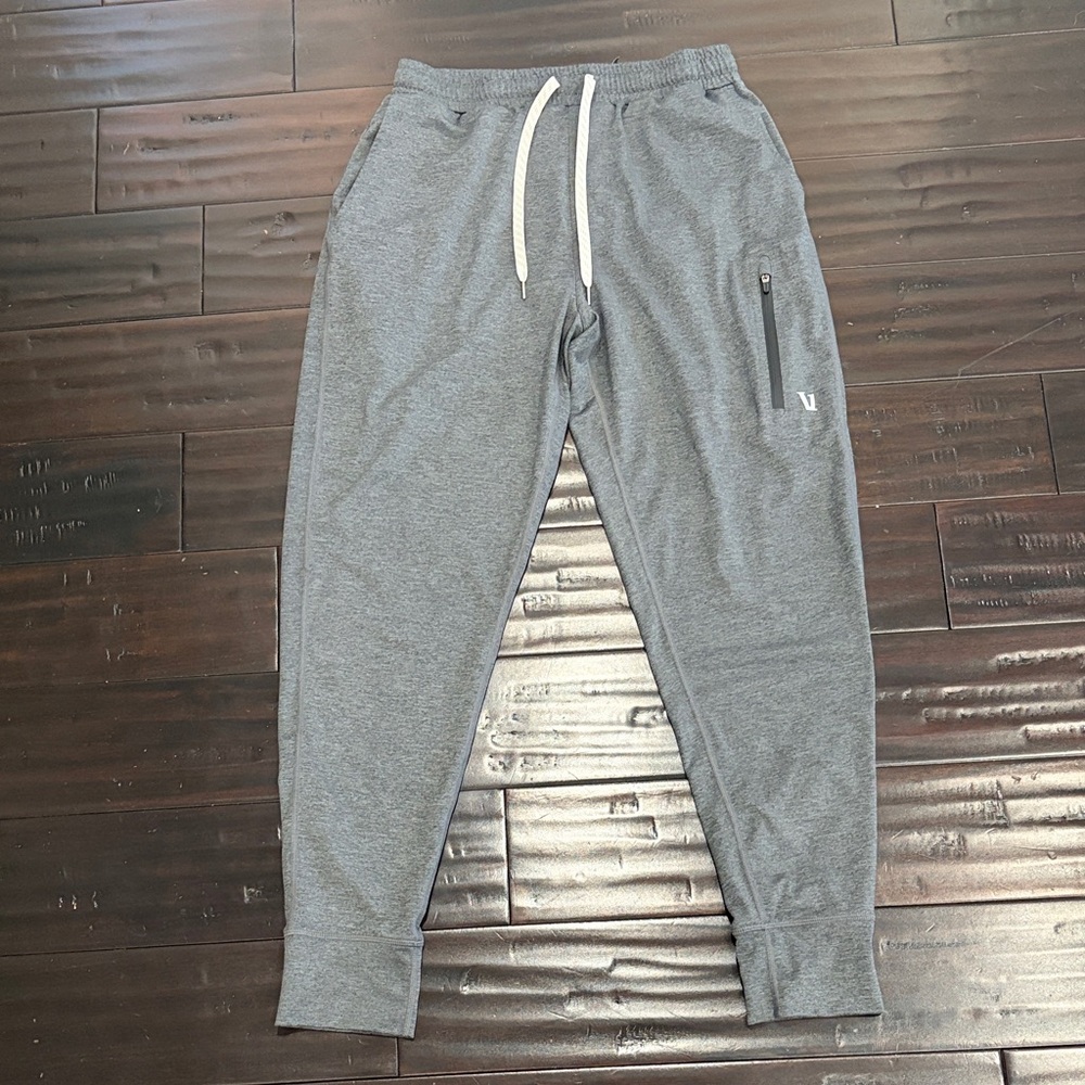 Vuori Charcoal Joggers with Cream Drawstring